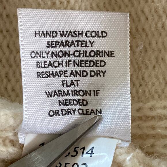 Pure Jill Wool Blend Cream Sweater V-Neck Pocket Sz S/M Closet Staple Layering - Picture 12 of 12